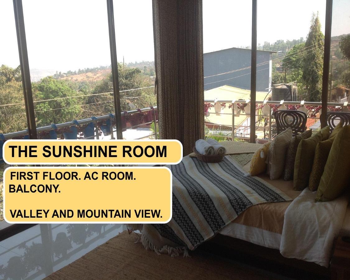 Strawberry County Hotel Panchgani Exterior foto