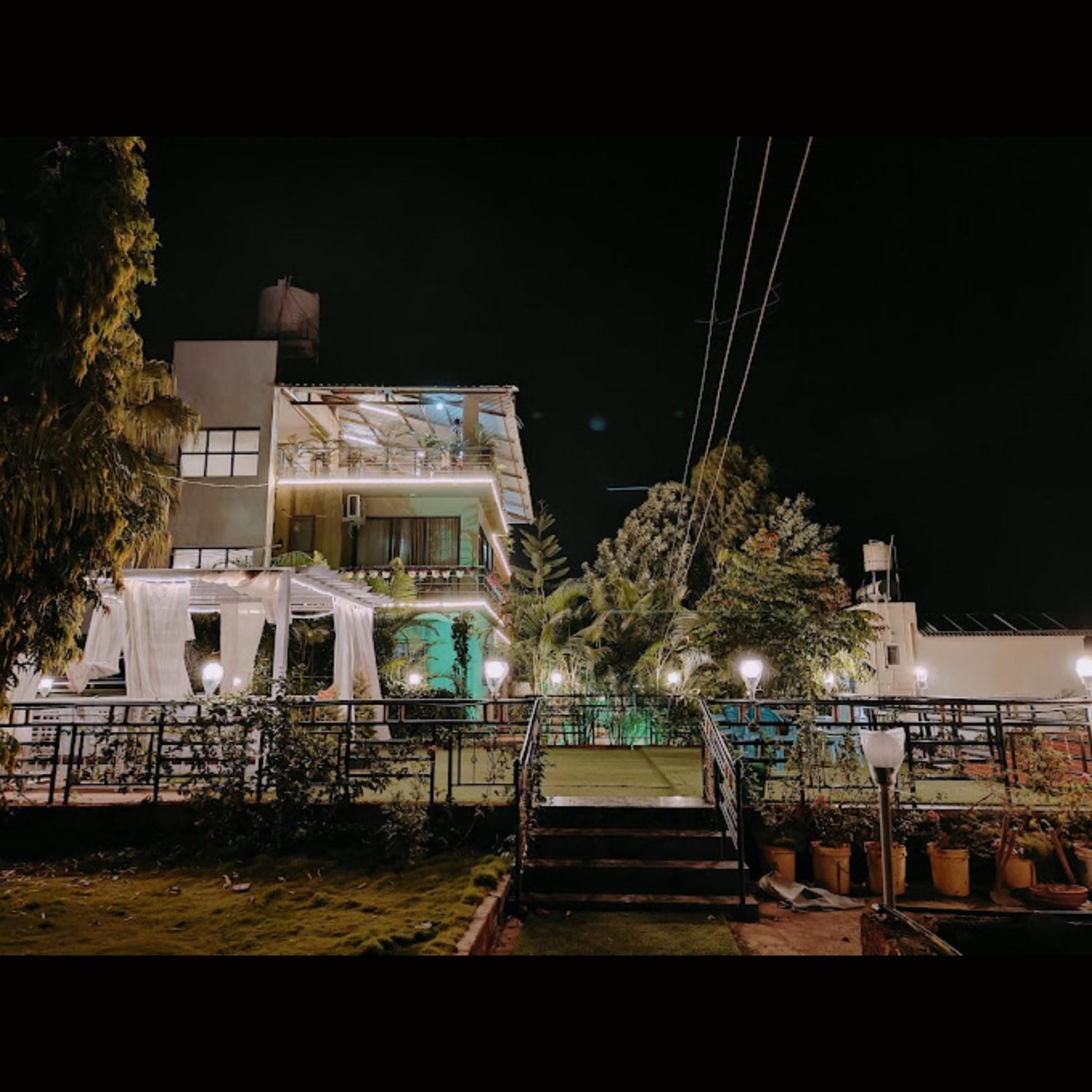 Strawberry County Hotel Panchgani Exterior foto